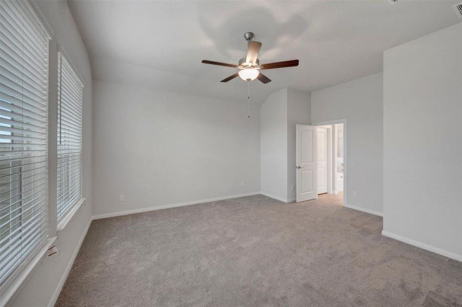 Spacious, unfurnished interior of a new home in Austin Point - Terrace Collection, Richmond (Image 33).