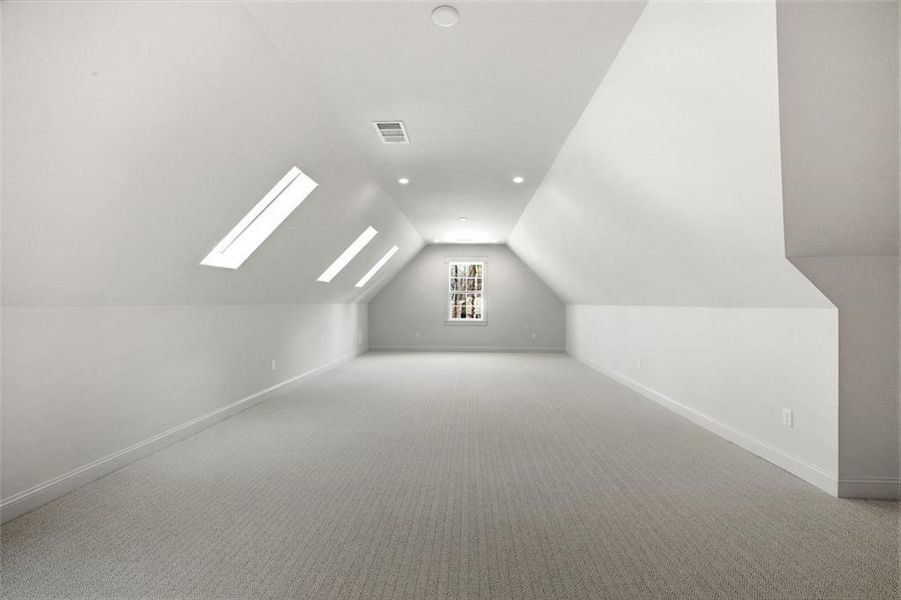 Spacious, unfurnished interior of a new home in , Marietta (Image 22).