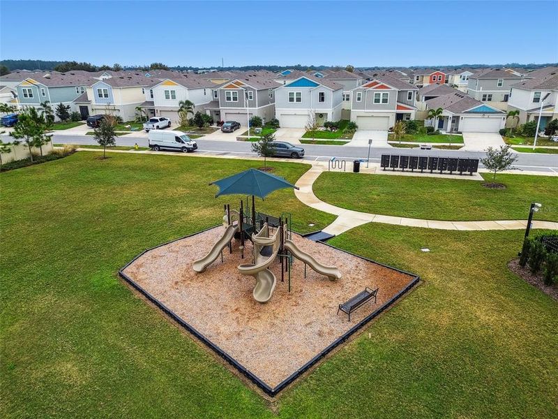 Image 40 of a home in Pasadena Point.