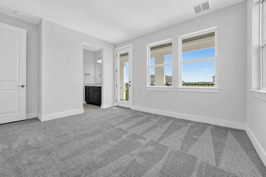 Spacious, unfurnished interior of a new home in Travisso, Leander (Image 22). Spacious, unfurnished interior of a new home in Travisso, Leander (Image 22).