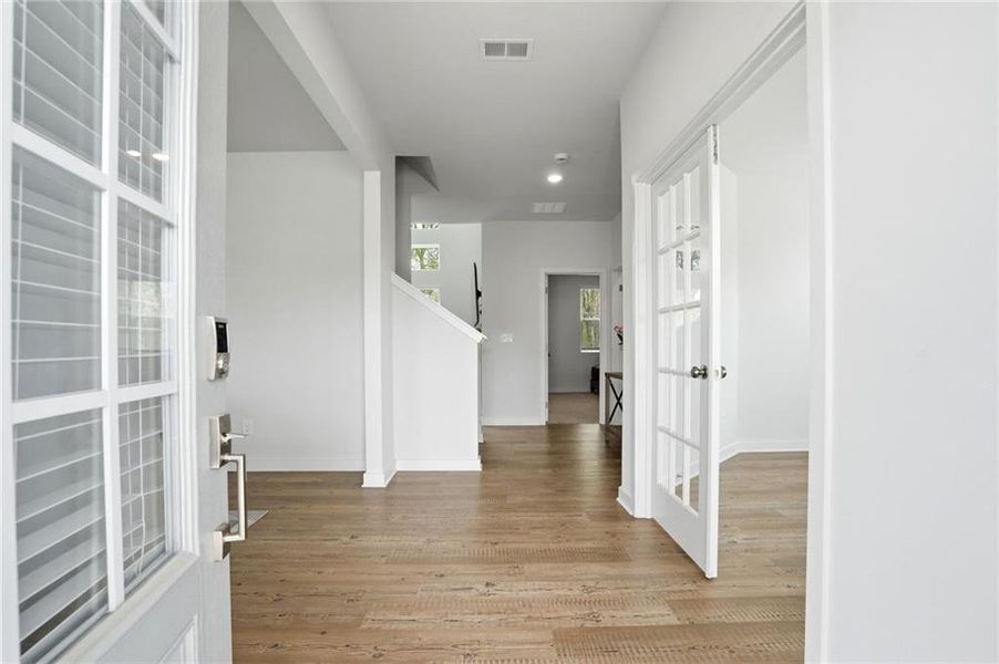 Spacious, unfurnished interior of a new home in Ellorie Estates, Dawsonville (Image 26).