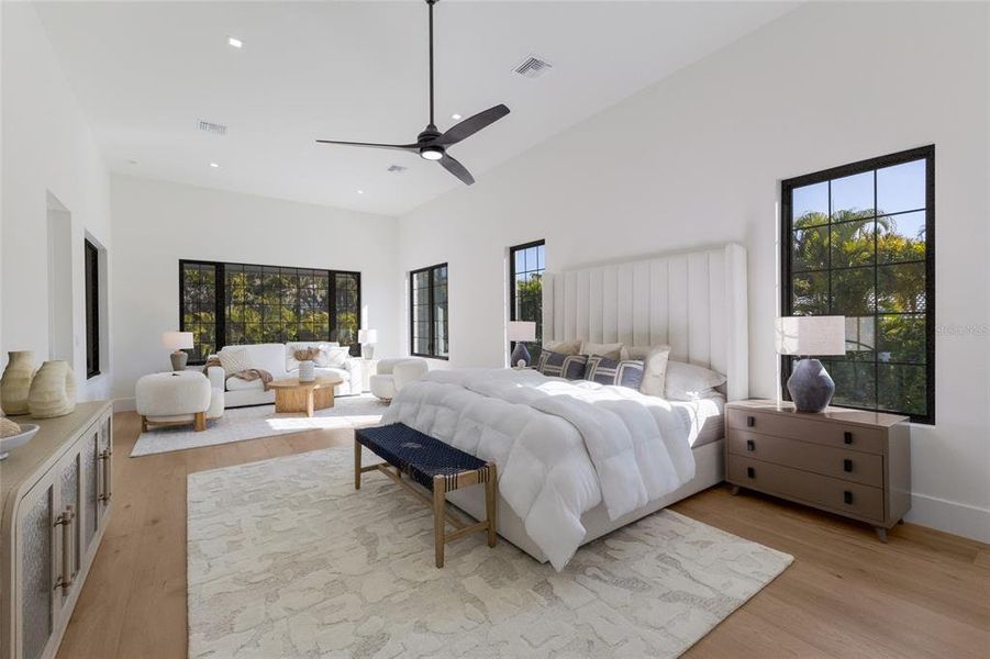 Furnished interior view inside a new home in , Sarasota (Image 44).