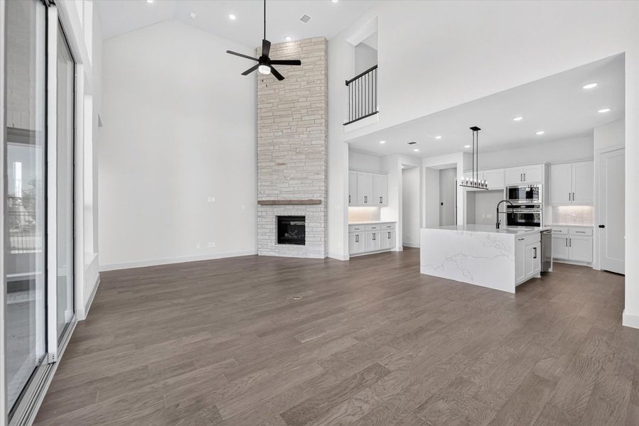 Family Room/Dining Room