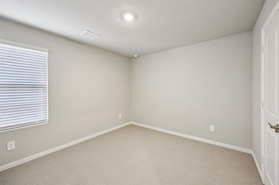 Spacious, unfurnished interior of a new home in Parks at Foster Crossing - Spring Series, Anna (Image 34).