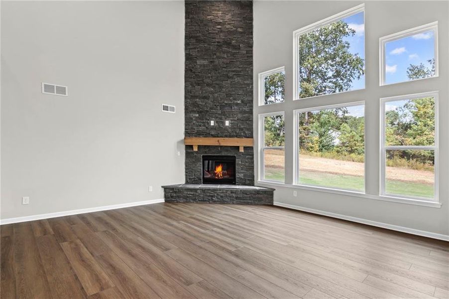 Spacious, unfurnished interior of a new home in Pickens Bluff, Hiram (Image 10). Spacious, unfurnished interior of a new home in Pickens Bluff, Hiram (Image 10).