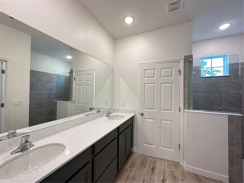 Furnished interior view inside a new home in , Winter Garden (Image 8). Furnished interior view inside a new home in , Winter Garden (Image 8).