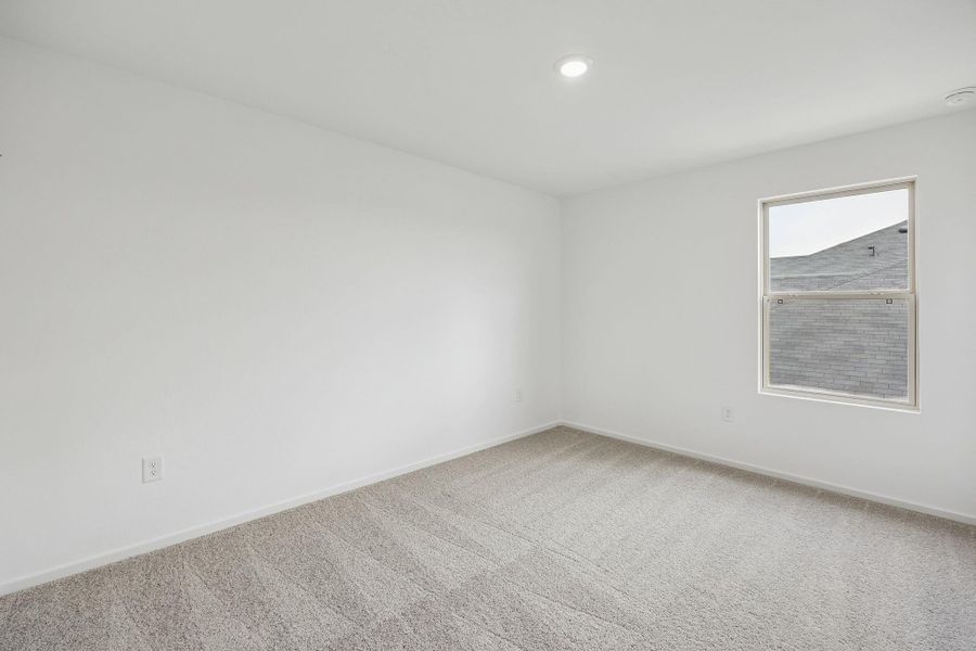 Spacious, unfurnished interior of a new home in Crosby Farms, Crosby (Image 10).