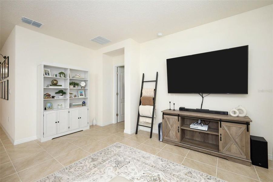 Furnished interior view inside a new home in , Ocoee (Image 9). Furnished interior view inside a new home in , Ocoee (Image 9).