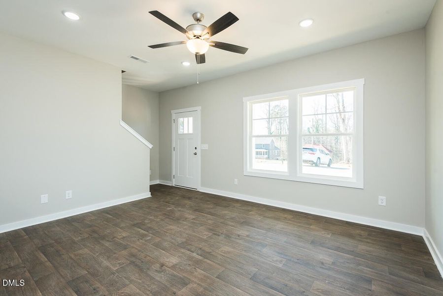 TH 1443 - INT UNIT - C