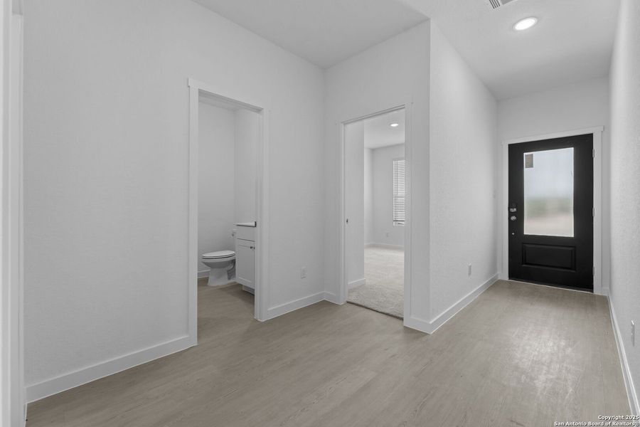 Spacious, unfurnished interior of a new home in Waterwheel: Coastline Collection, San Antonio (Image 23). Spacious, unfurnished interior of a new home in Waterwheel: Coastline Collection, San Antonio (Image 23).