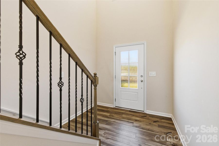 Spacious, unfurnished interior of a new home in Elizabeth, Fort Mill (Image 17).
