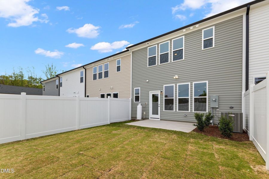 36-8907 Kennebec Xing Dr_3415