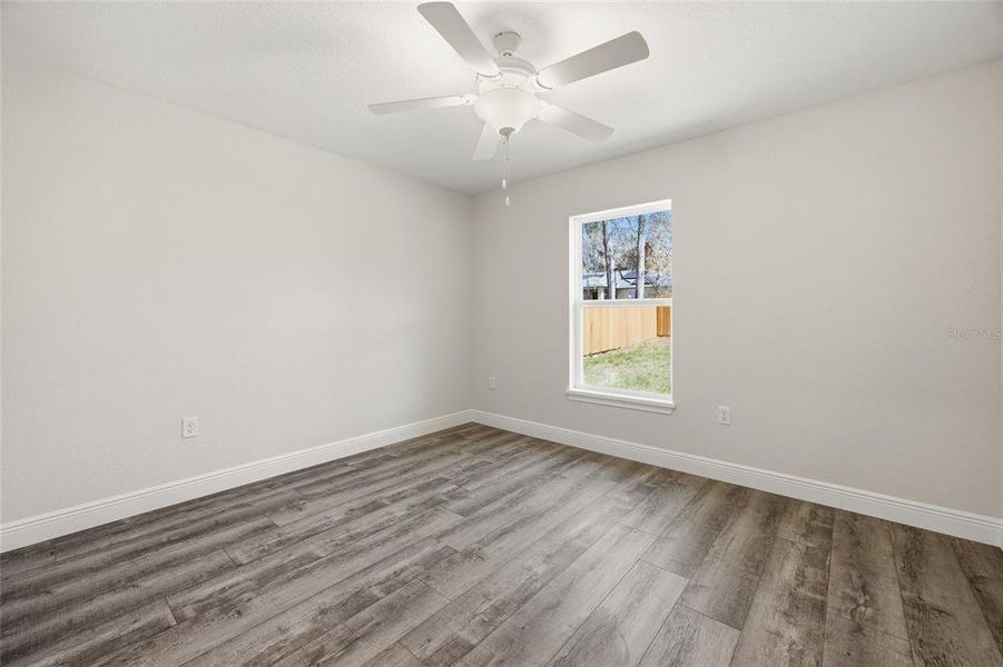 Spacious, unfurnished interior of a new home in , Ocala (Image 18).