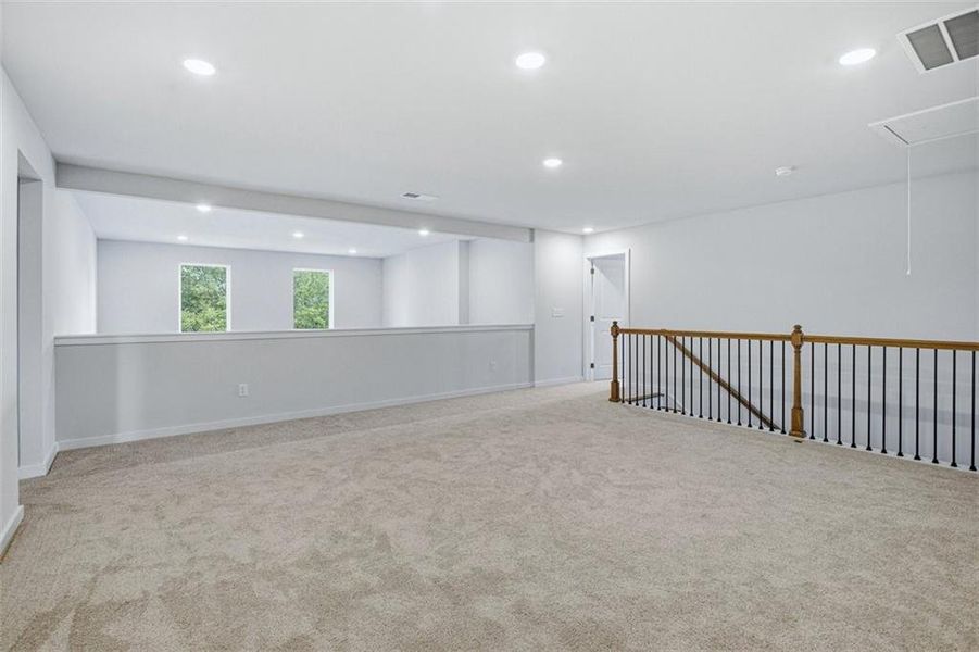 Spacious, unfurnished interior of a new home in Conner Farm, Dawsonville (Image 17).