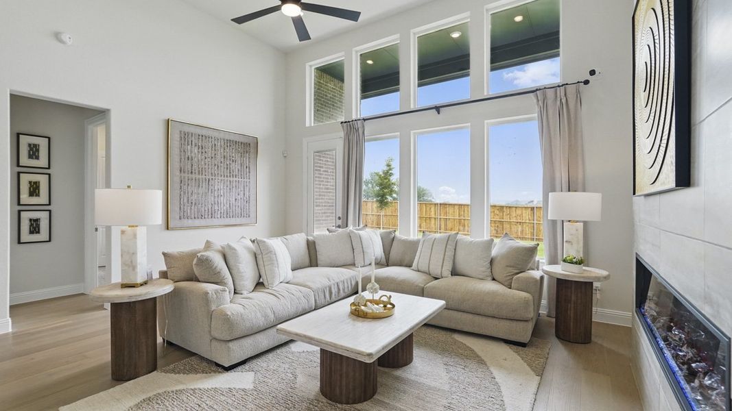 Furnished interior view inside a new home in Peachtree Meadows, Rockwall (Image 13).