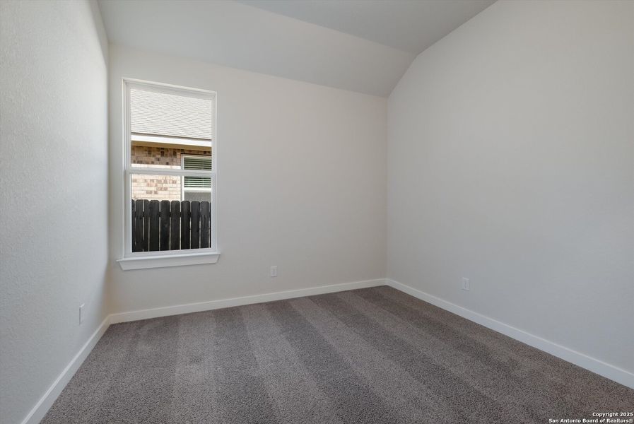 Spacious, unfurnished interior of a new home in Meyer Ranch, New Braunfels (Image 19). Spacious, unfurnished interior of a new home in Meyer Ranch, New Braunfels (Image 19).