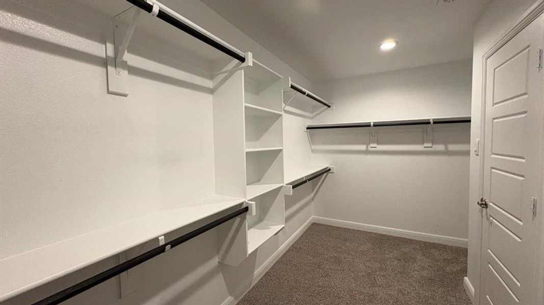 Furnished interior view inside a new home in Sandstone Estates, Granbury (Image 8).