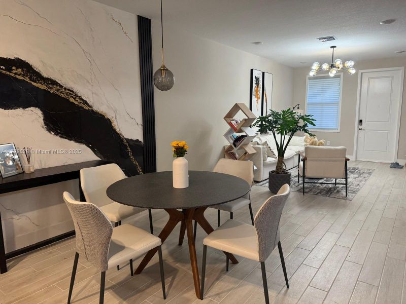 Furnished interior view inside a new home in , Pembroke Pines (Image 11).