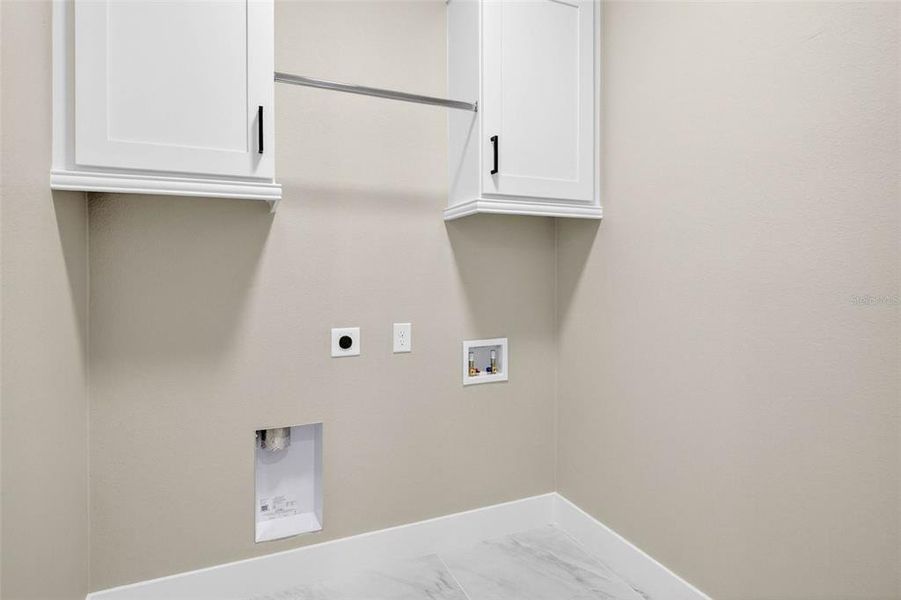 Spacious, unfurnished interior of a new home in , Masaryktown (Image 58).