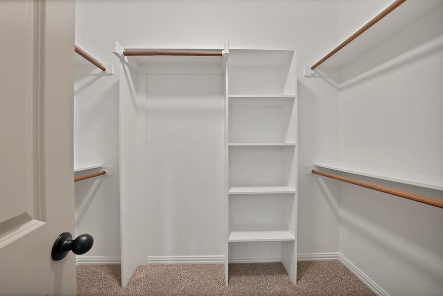 Spacious, unfurnished interior of a new home in , Mabank (Image 18). Spacious, unfurnished interior of a new home in , Mabank (Image 18).