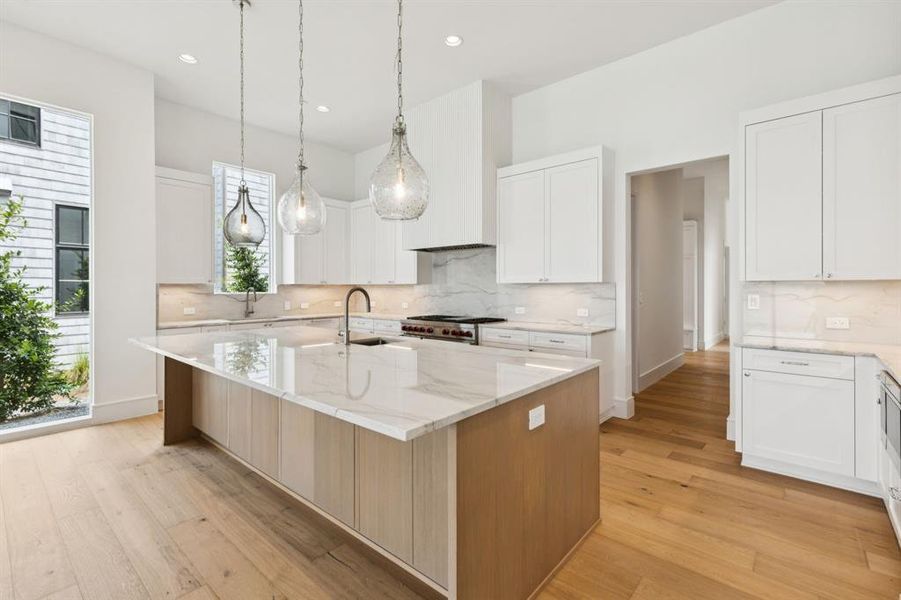 Furnished interior view inside a new home in , Malakoff (Image 29). Furnished interior view inside a new home in , Malakoff (Image 29).