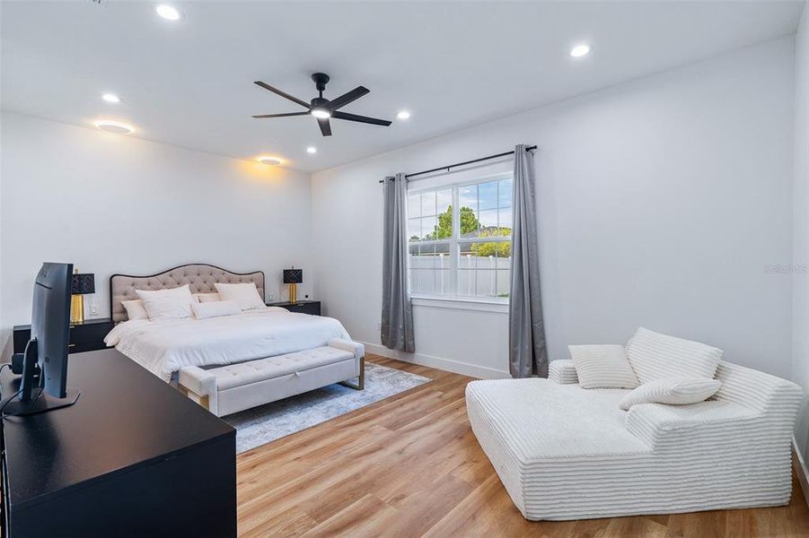 Furnished interior view inside a new home in , Palm Coast (Image 8).