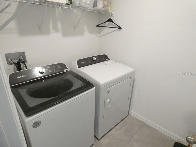 Close-up of interior finishes inside a home in Brookside, Ruskin (Image 20).