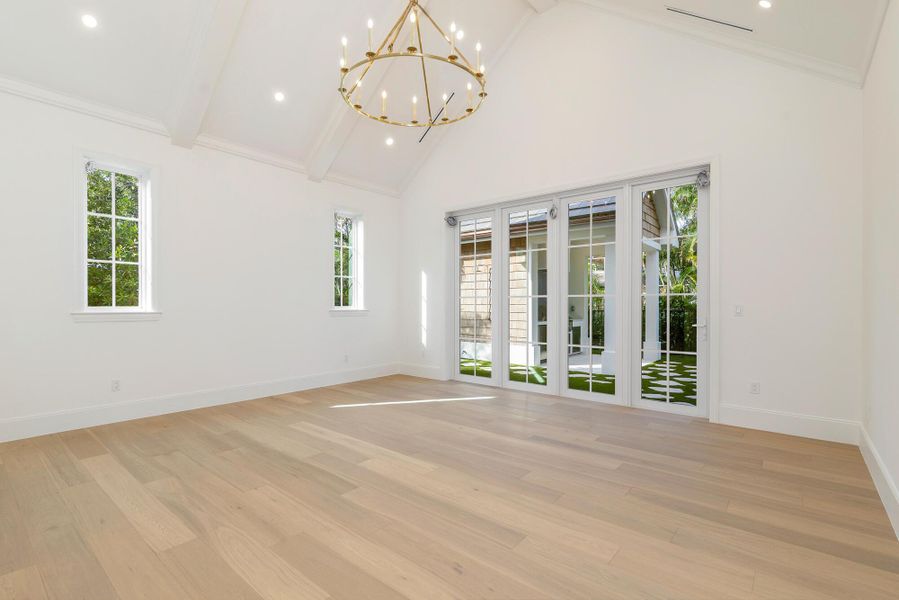 Spacious, unfurnished interior of a new home in , West Palm Beach (Image 51).