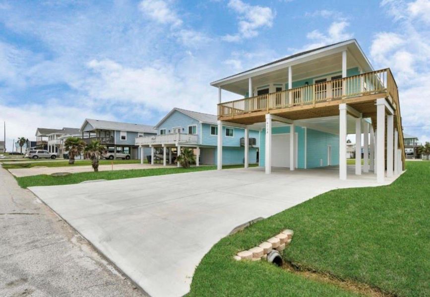 Community amenities in , Galveston (Image 39).