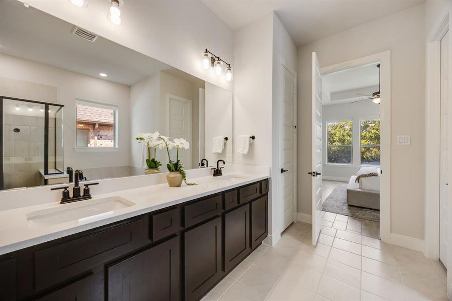 Furnished interior view inside a new home in Monterra - Classics, Fate (Image 25). Furnished interior view inside a new home in Monterra - Classics, Fate (Image 25).