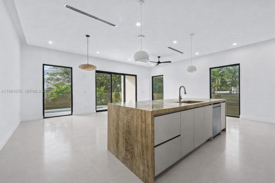 Image 29 of a home in . Image 29 of a home in .