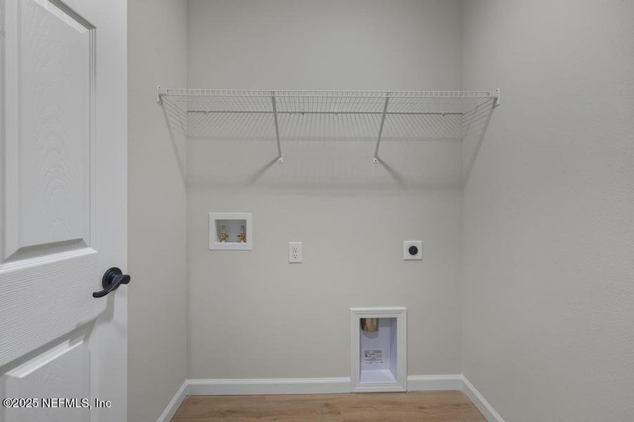 Spacious, unfurnished interior of a new home in , Jacksonville (Image 23). Spacious, unfurnished interior of a new home in , Jacksonville (Image 23).