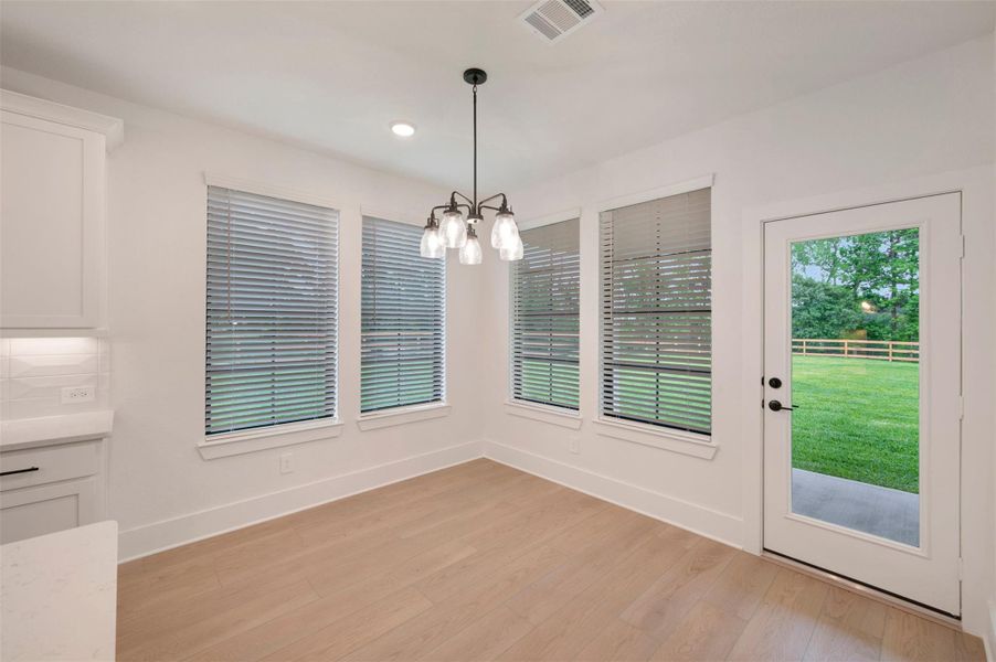 Spacious, unfurnished interior of a new home in Lone Star Landing, Montgomery (Image 21).