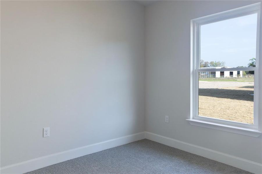 Spacious, unfurnished interior of a new home in Rolling Hills, Bell (Image 17).