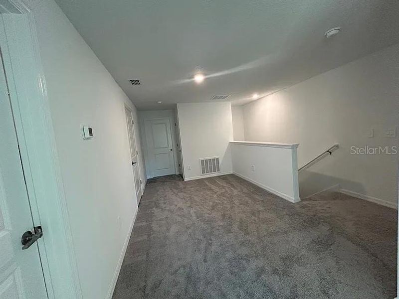 Spacious, unfurnished interior of a new home in , Palmetto (Image 12).