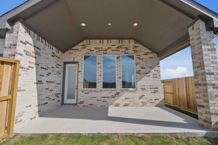 Representative exterior details of a home built from the Nicklaus by Chesmar Homes in Riceland Alley Loads, Mont Belvieu (Image 3).