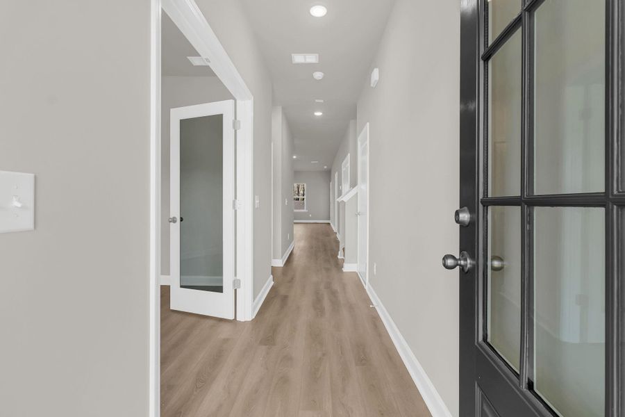 Spacious, unfurnished interior of a new home in Hammock Walk at Nexton, Summerville (Image 14).