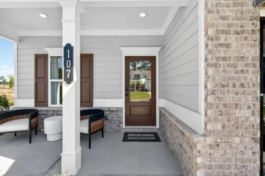 Exterior details and patio area of a home in Oakmont, Dallas (Image 3).