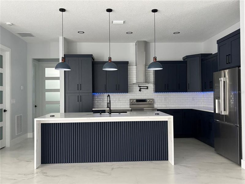 Furnished interior view inside a new home in , Wesley Chapel (Image 9).