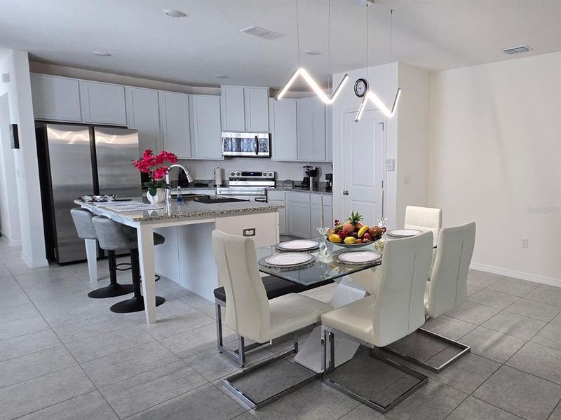 Furnished interior view inside a new home in Hammock Reserve, Haines City (Image 19).