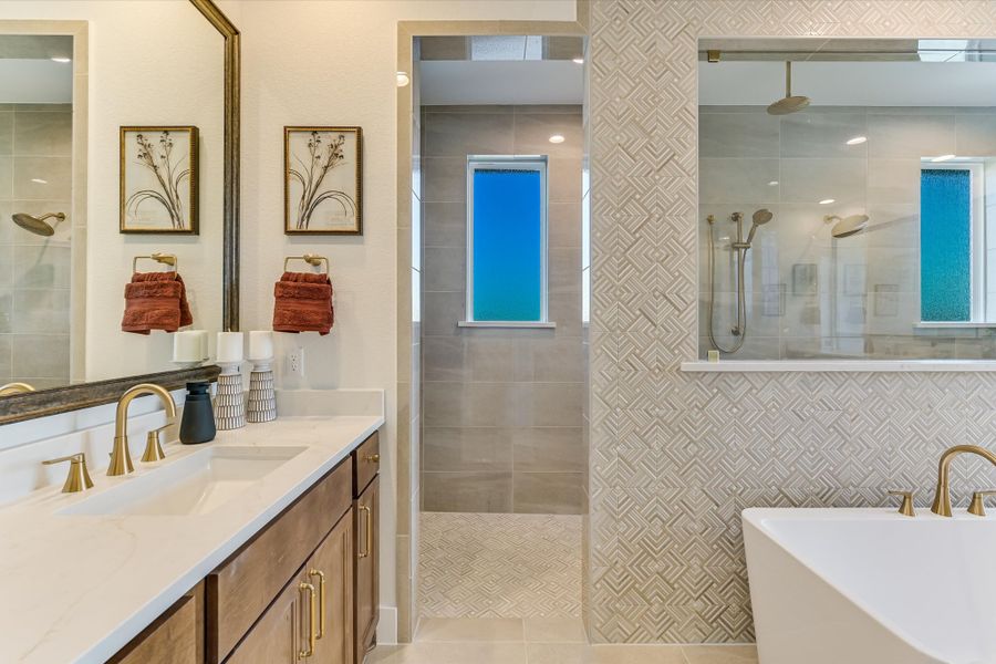 Representative furnished interior of a home built from the Bandera II by Giddens Homes in Whispering Wind, Bertram (Image 58).
