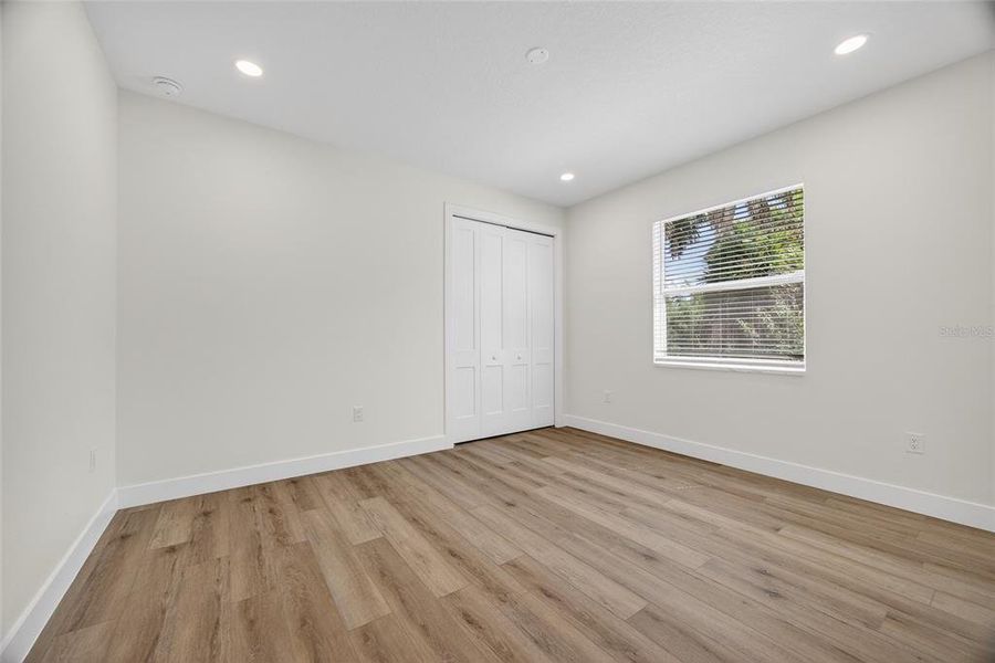 Spacious, unfurnished interior of a new home in , Rotonda West (Image 17).