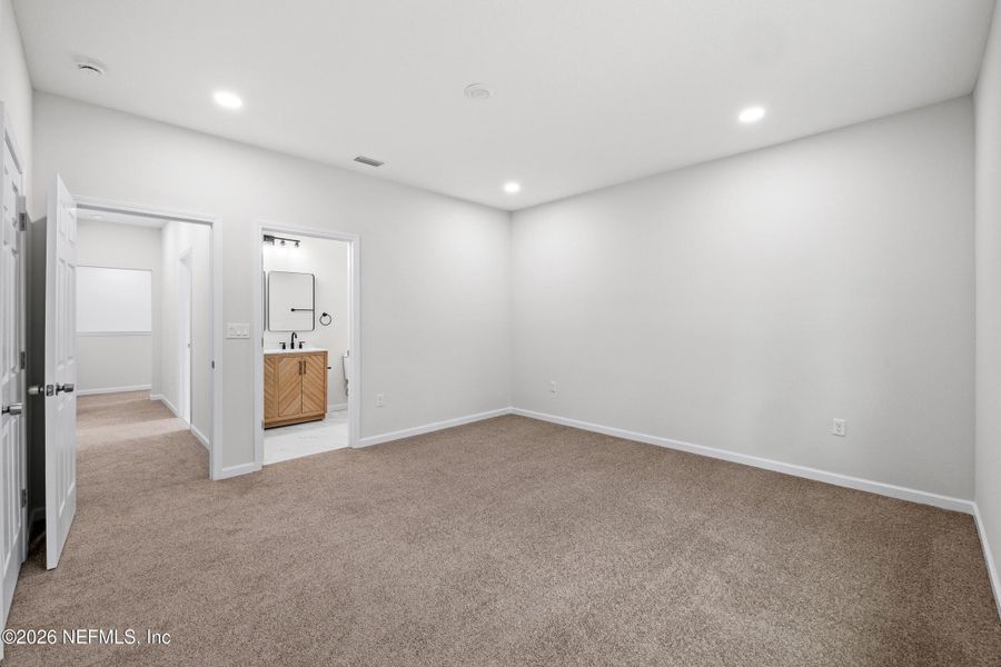Spacious, unfurnished interior of a new home in , Jacksonville (Image 26). Spacious, unfurnished interior of a new home in , Jacksonville (Image 26).