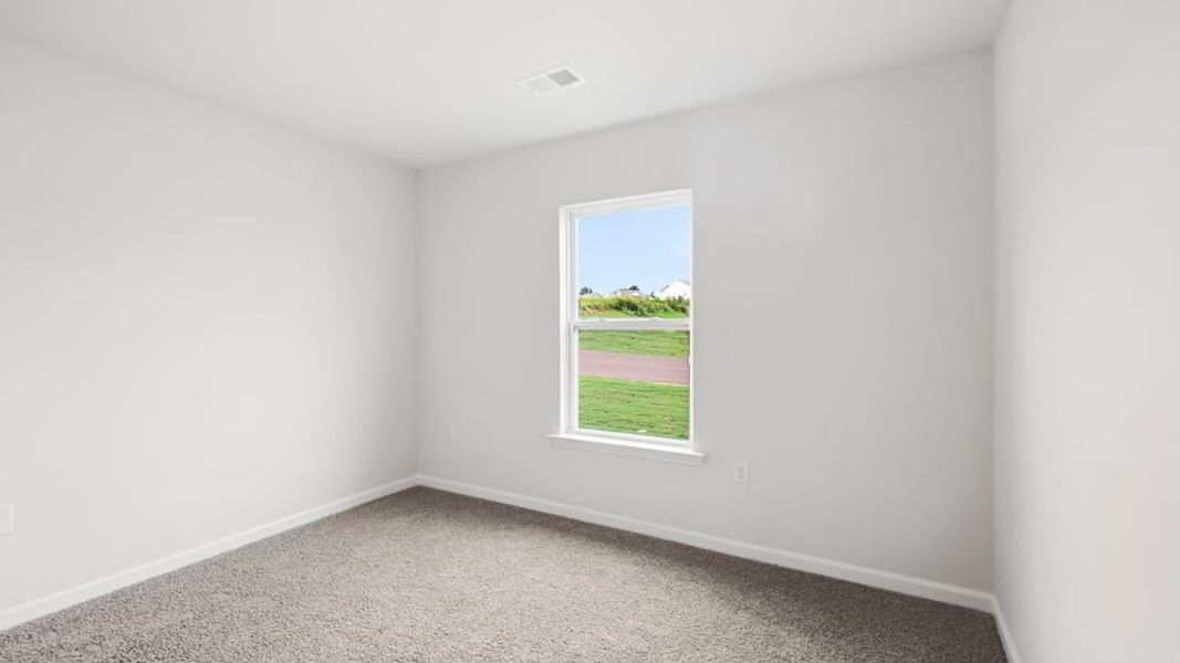 Spacious, unfurnished interior of a new home in Lakestone, Woodruff (Image 24).