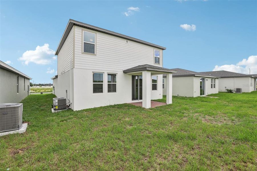 Exterior details and patio area of a home in Hamilton Bluff - Classic Series, Lake Hamilton (Image 2). Exterior details and patio area of a home in Hamilton Bluff - Classic Series, Lake Hamilton (Image 2).