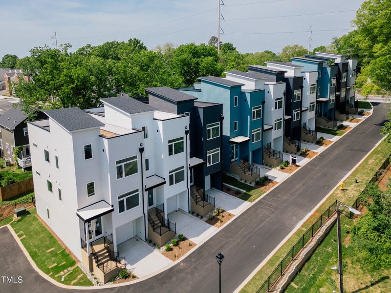 City Hike_CU_5 City Hike_CU_5