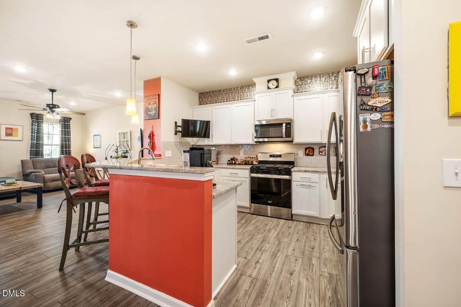 209ParkerStationAve-062