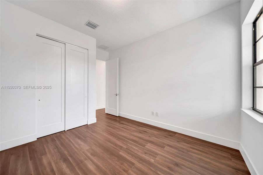 Spacious, unfurnished interior of a new home in Marina Landings, Fort Lauderdale (Image 22).