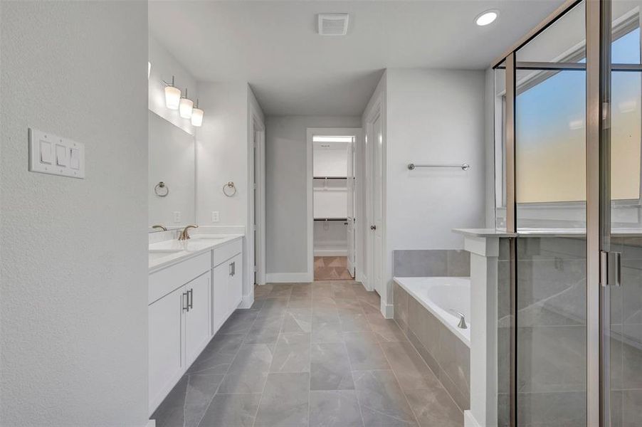 Furnished interior view inside a new home in Aster Park, McKinney (Image 14).