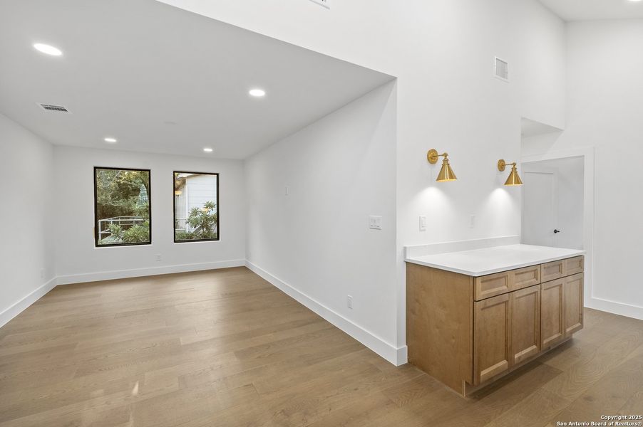 Spacious, unfurnished interior of a new home in , Alamo Heights (Image 24). Spacious, unfurnished interior of a new home in , Alamo Heights (Image 24).